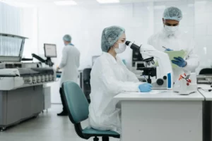 Designing stability-indicating protocols for peptide drugs